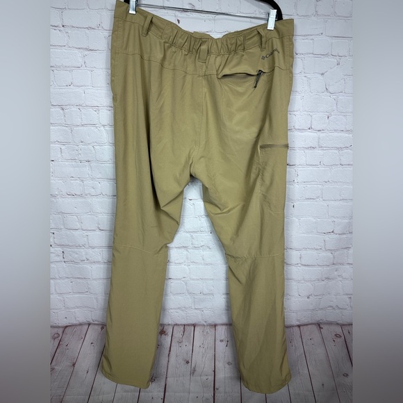 Columbia Pants Mens Sz 42 Hiking Fishing Outdoor‎ lightweight pants - Picture 4 of 6